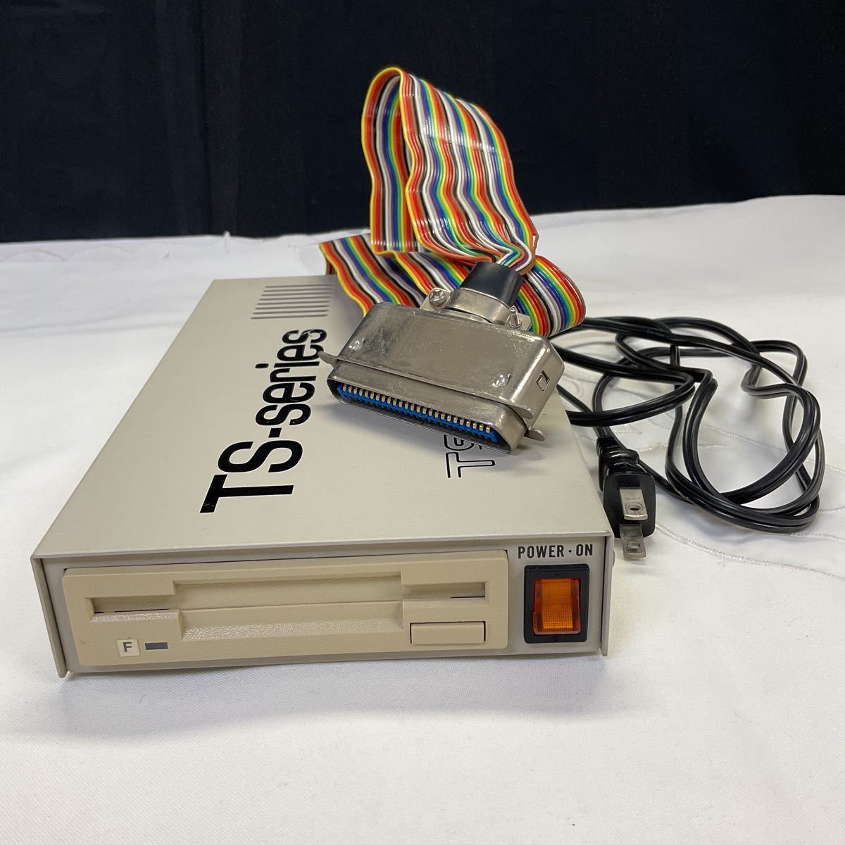 ツクモ　TS-series TS-MFD 3.5インチ 外付けFDD Yahoo!オークション 「ジャンク品」フロッピーディスクドライブ