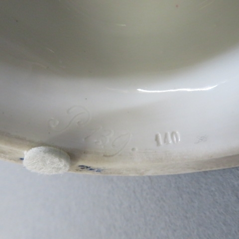 v1067872385.8