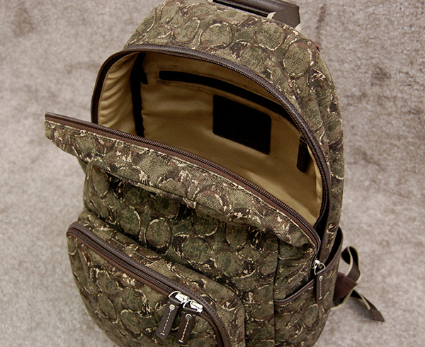 定価￥86，900 美品 コーチ COACH「ファティーグマルチ HWC アーミー 