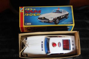 ブリキ イチコーのYahoo!オークション(旧ヤフオク!)の相場・価格を見る