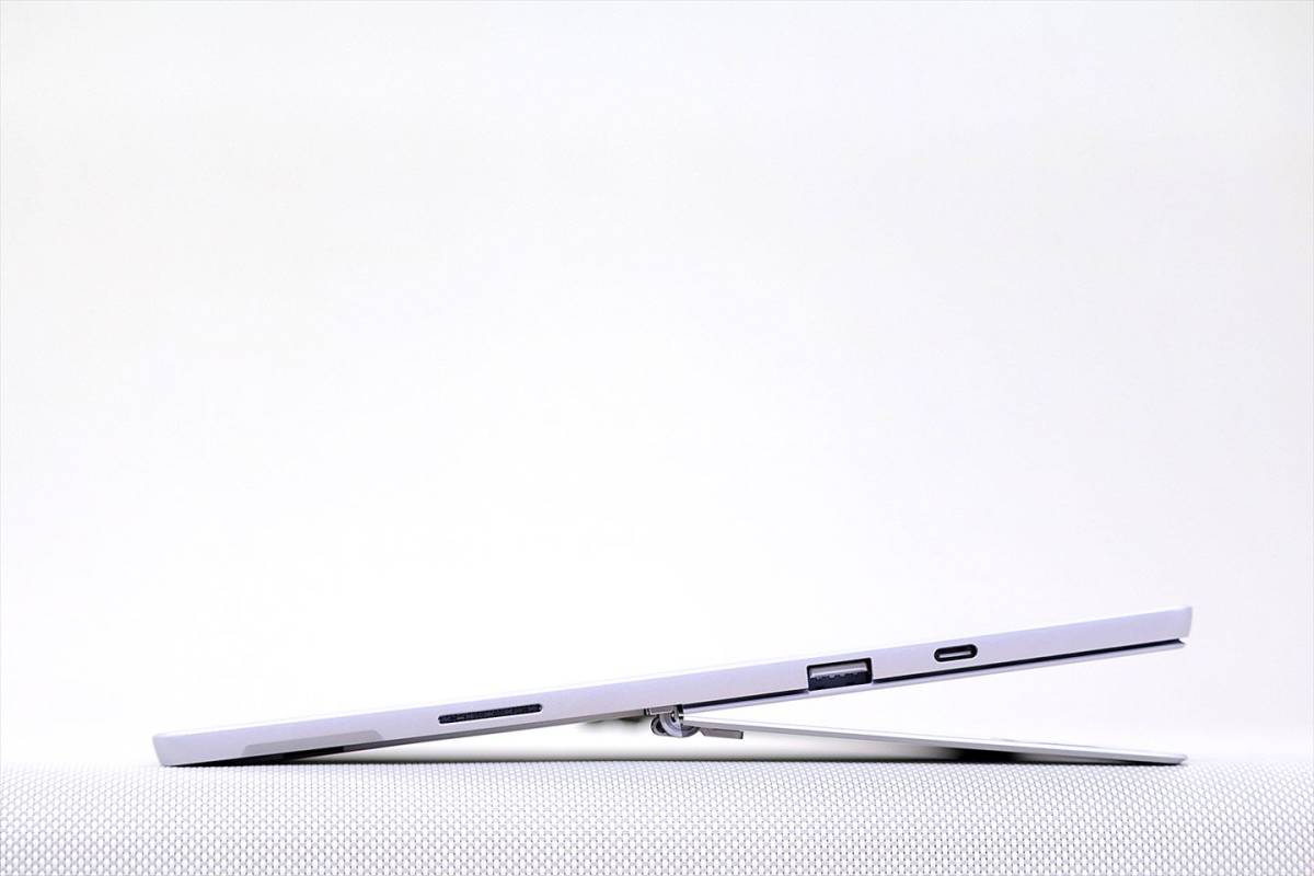 即配良品！Office2019付属！第10世代Corei5搭載快速PC！SurfacePro7
