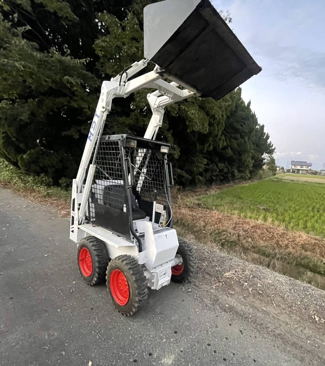 TCM 343 スキッドステアローダー ボブキャット ボブローダー 343 bobcat 4WD ディーゼル
