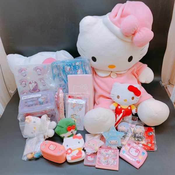 ハローキティ 激レア 根付け HELLO KITTYラブペア相合傘根付け・・・白
