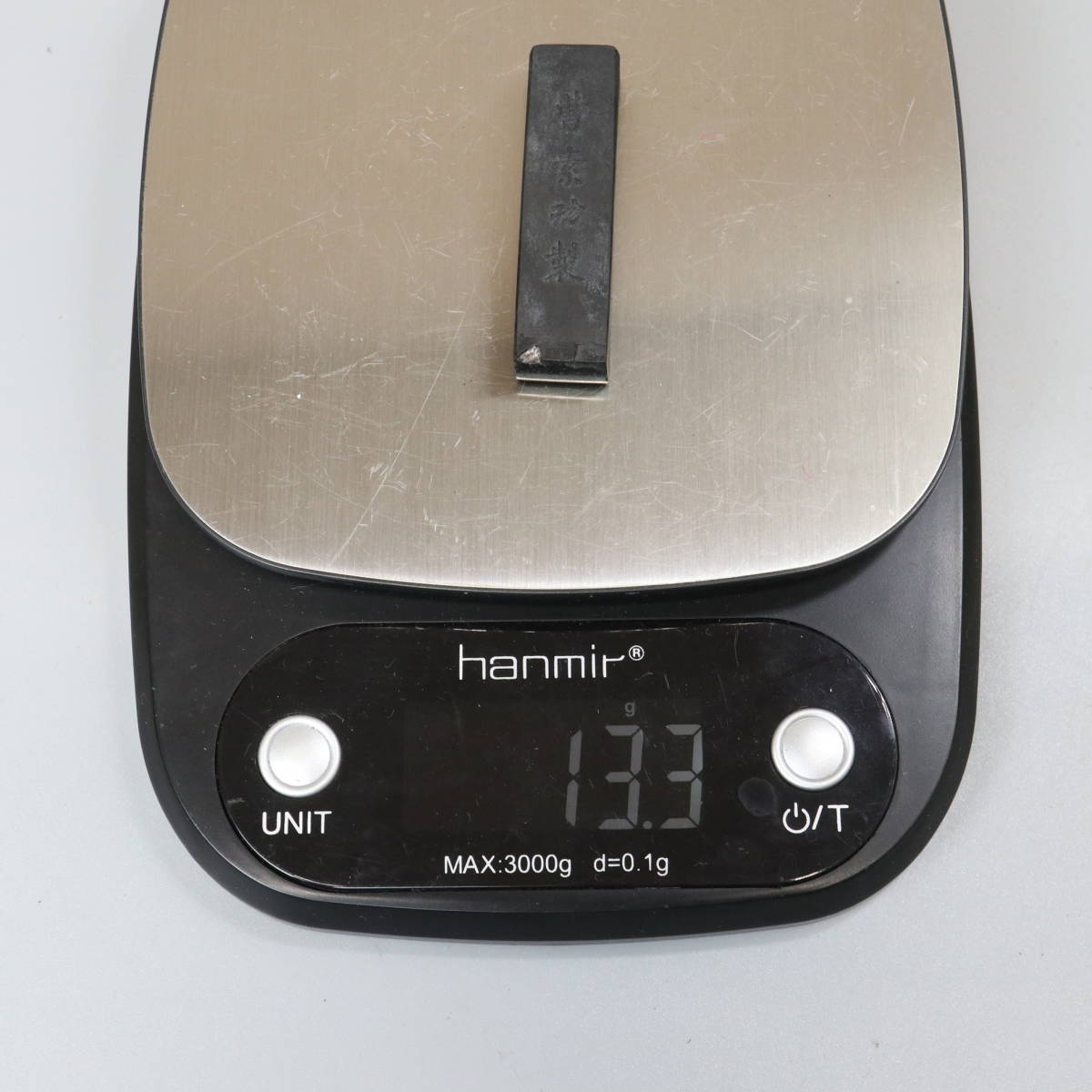 古墨 紫玉光 曹素功 文房具・墨 重さ：13.3g 中国墨 c10246 | TSUM1947.BY