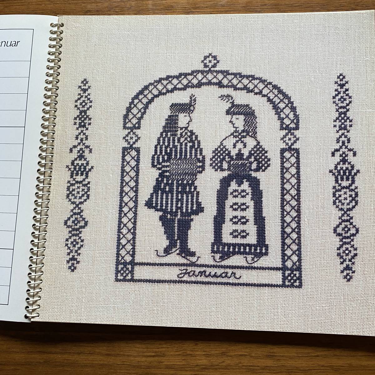 希少 フレメ 図案集 1984年 カレンダー マルグレーテ女王陛下 古書
