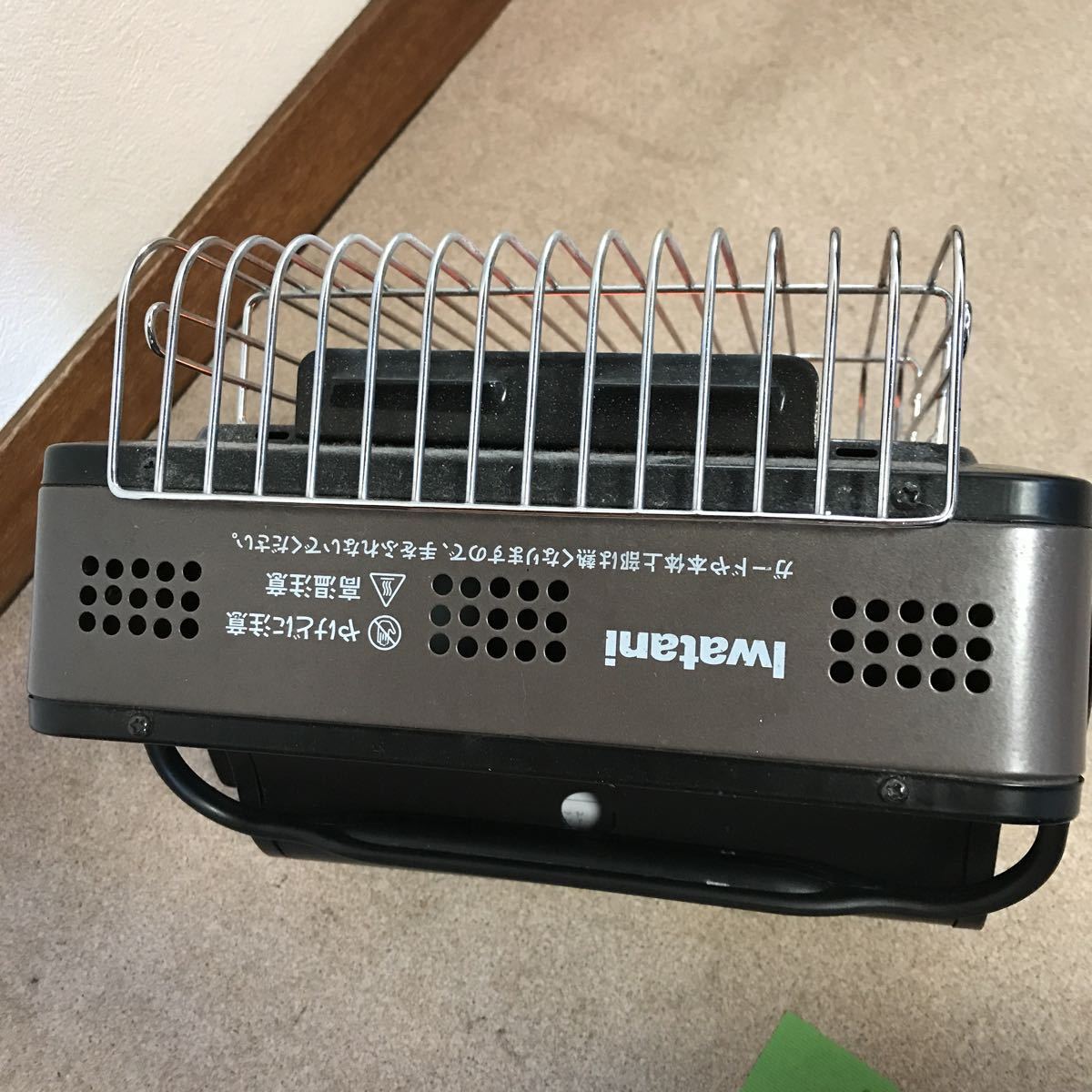 IWATANI カセット ガスストーブ CB-STV-EX2 暖房 ヒーター　中古品 カセットガスストーブ Iwatani イワタニ cb－stv CB-STV-EX2(屋内用)ブランド公式 CB-STV-EX2公式