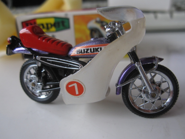 送料無料，SALE ダイヤペット スズキ ハスラー 250レーシング 1971年 同封可能(オートバイ)｜売買されたオークション情報、yahooの商品情報をアーカイブ公開 - オークファン オートバイ