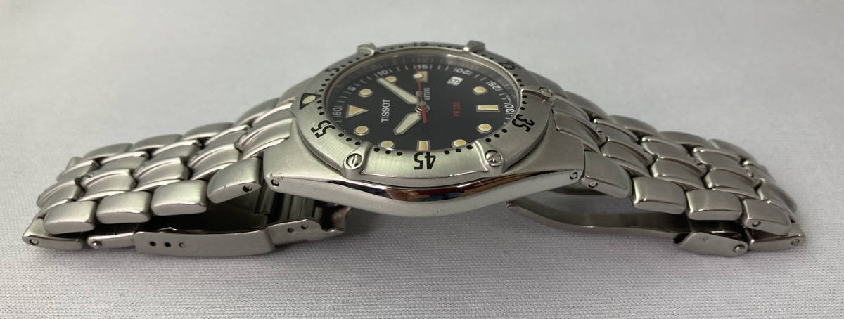 New Old Stock Tissot PR 200 Quartz Diver's vintage watch, 100