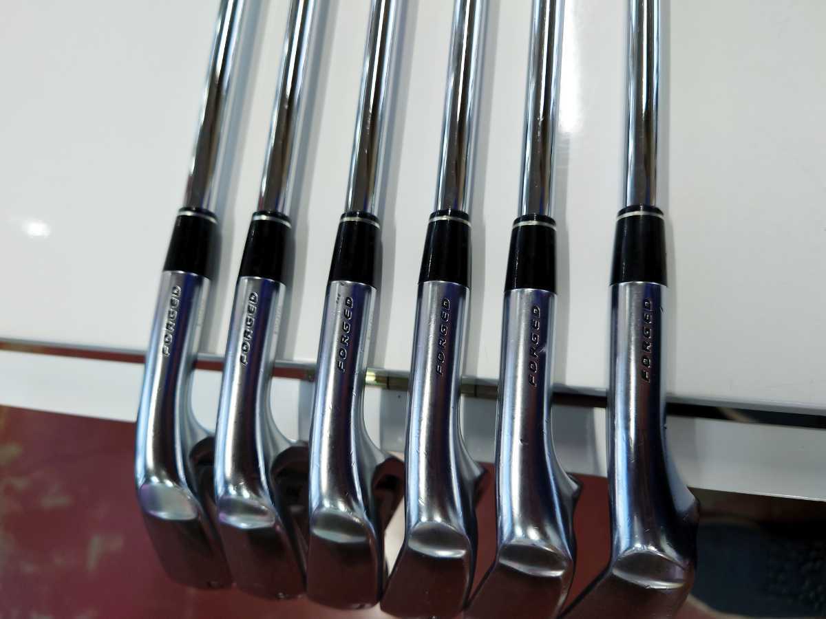 良品!スリクソン ZX5 5〜Pw ダイナミックゴールド95 S200装着！SRIXON