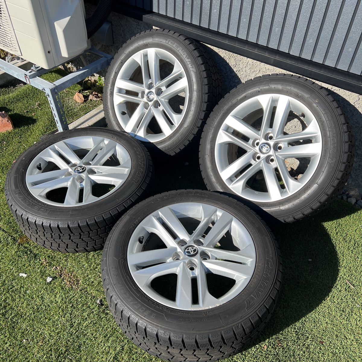 スタッドレス トヨタ カローラ スポーツ 純正アルミホイール 16インチ 
