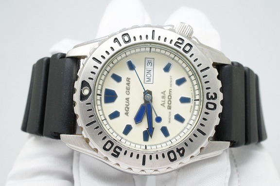J180○作動良好 未使用ベルト SEIKO ALBA アルバ AQUA GEAR 蓄光文字盤 