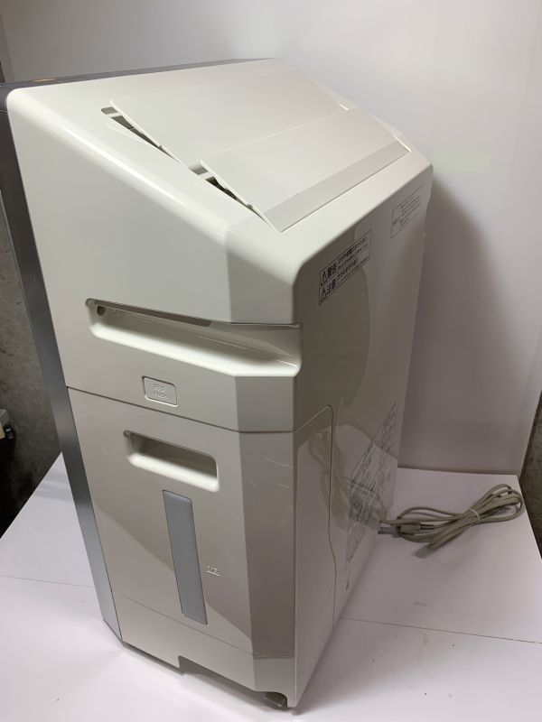 Panasonic 空気清浄機 F-VC70XP Panasonic 加湿空気清浄機 F