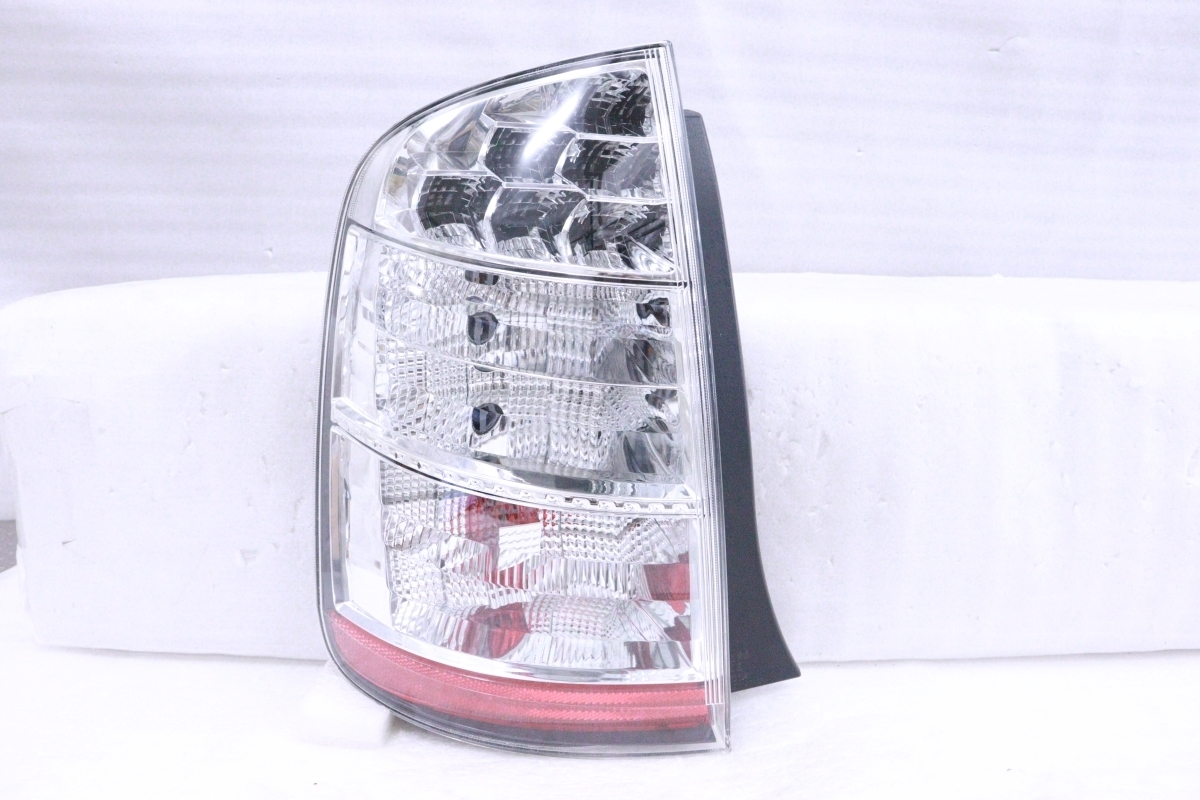 プリウス NHW20 トヨタ 反射板内蔵 純正交換タイプ (スモーク 20-2500