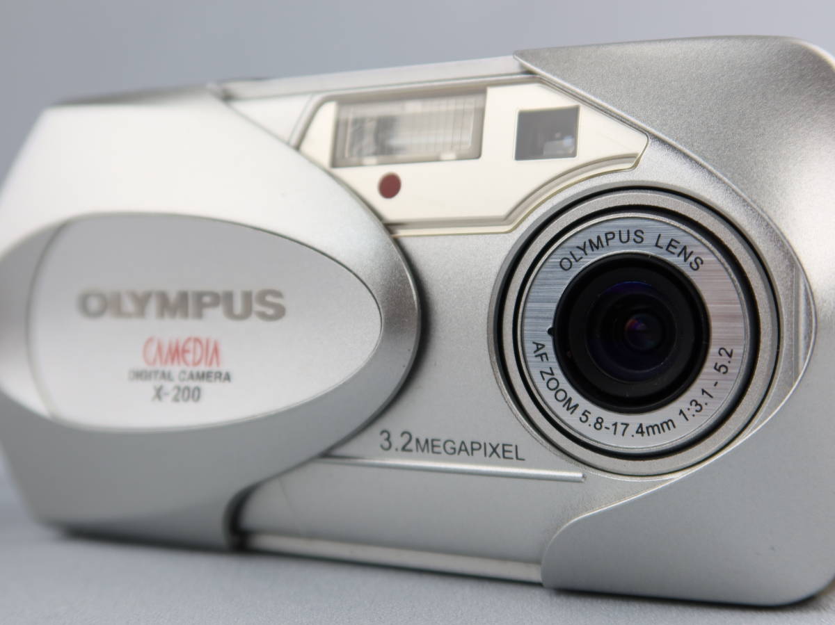 OLYMPUS デジタルカメラ 暑い 3.2メガピクセル