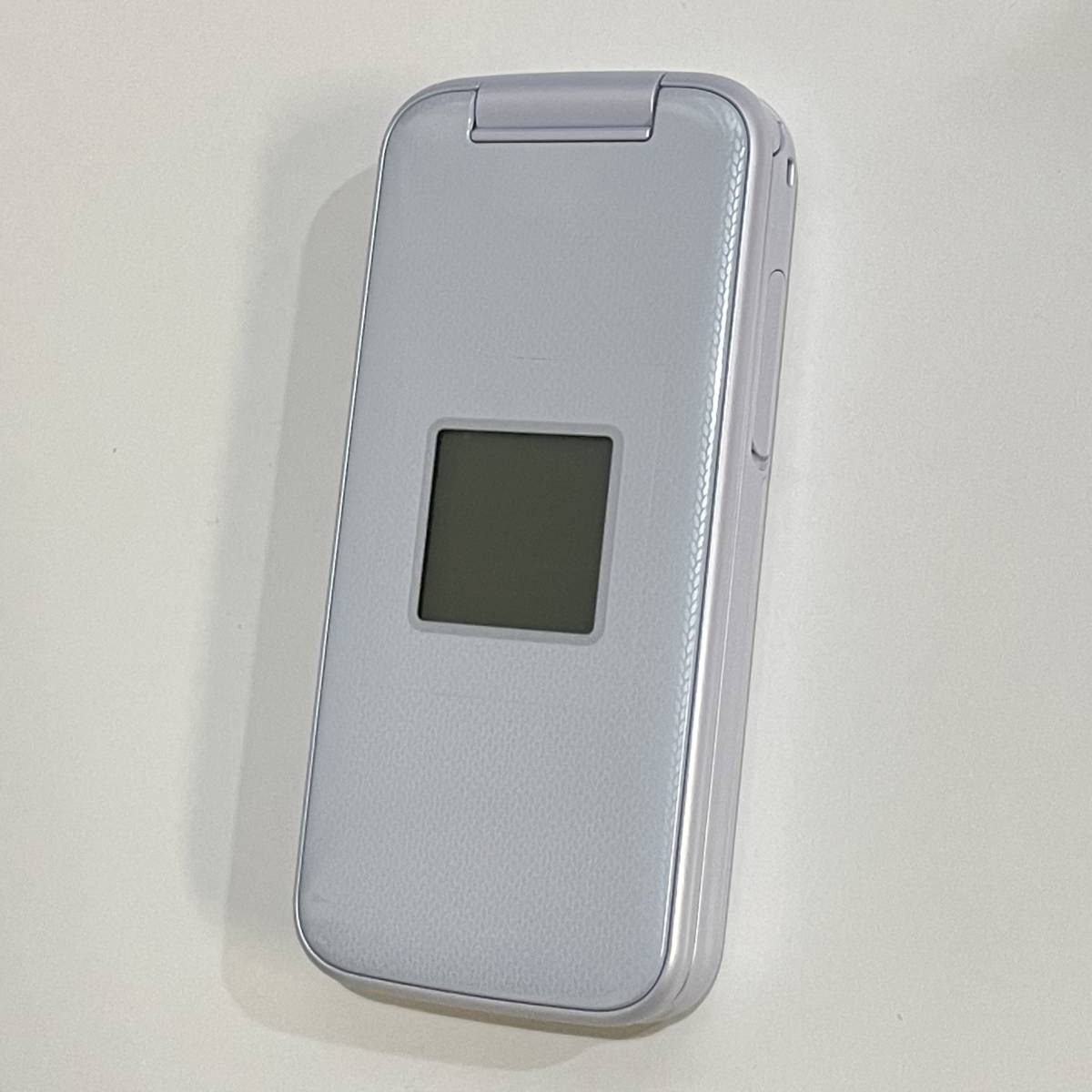 【中古超美品】SIMフリー らくらくホン F-01M ホワイト ≪docomo版(SIMロック解除済),判定〇≫ F-01M らくらくホン ホワイト - 価格比較 スマートフォン・携帯電話