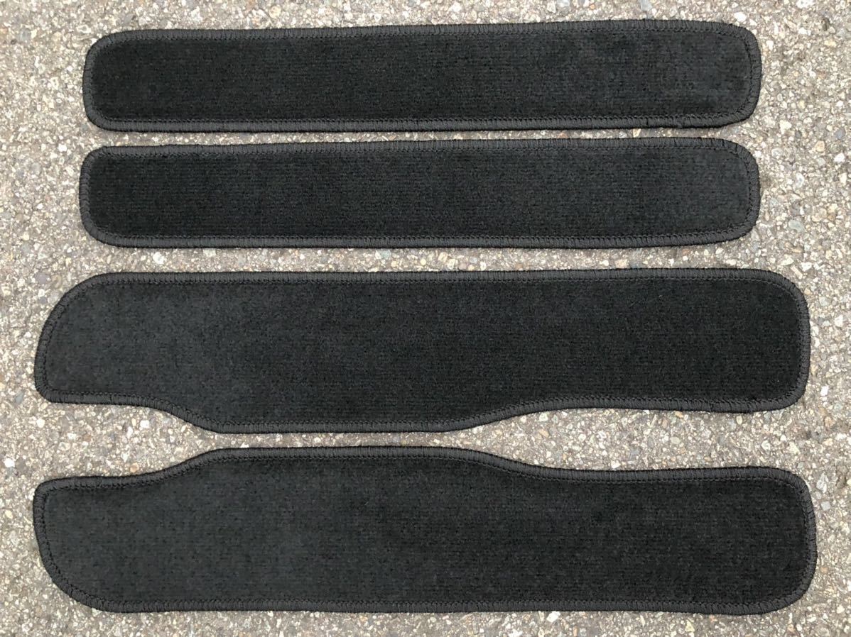 ■送料無料■ニッサン セレナ C26系 ステップマット 黒無地 エントランス 段差 国産 日本産 新品（年式：Ｈ２４年８月～Ｈ２８年８月）