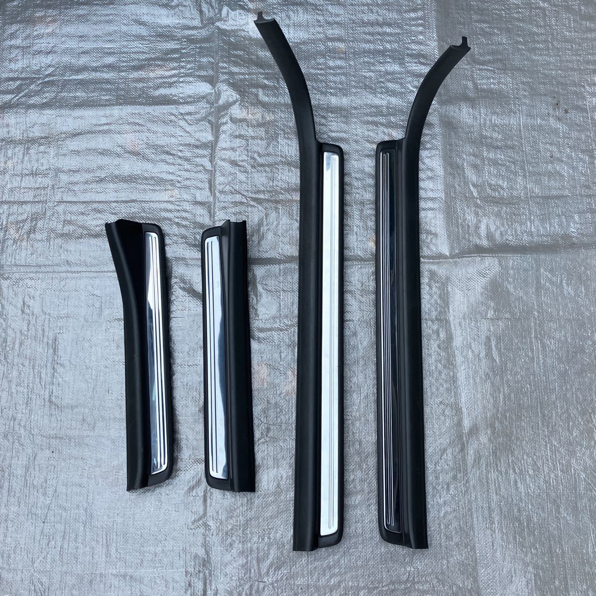 専用　Y33シーマ スカッフプレート Y33シーマ スカッフプレート