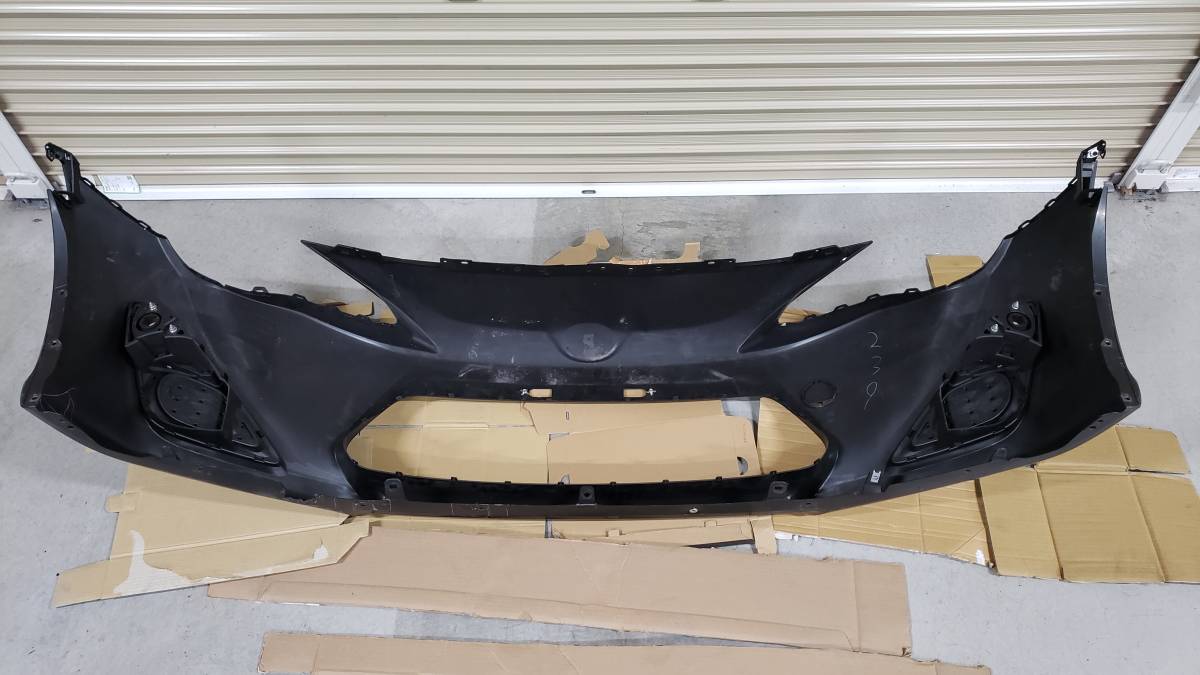 引き取り限定】86(ZN6) 前期純正 フロントバンパー 未塗装 BRZ(ZC6 