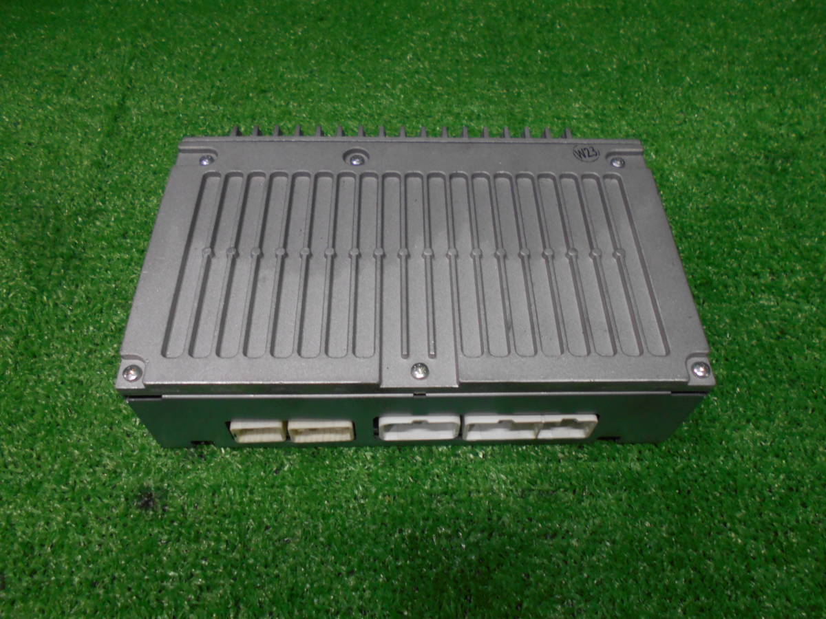  トヨタ クラウンハイブリッド DAA-GWS204 年式：2009年7月 トヨタ純正オーディオアンプ 86280-30580(アンプ)｜売買されたオークション情報、yahooの商品情報をアーカイブ公開 - オークファン アンプ
