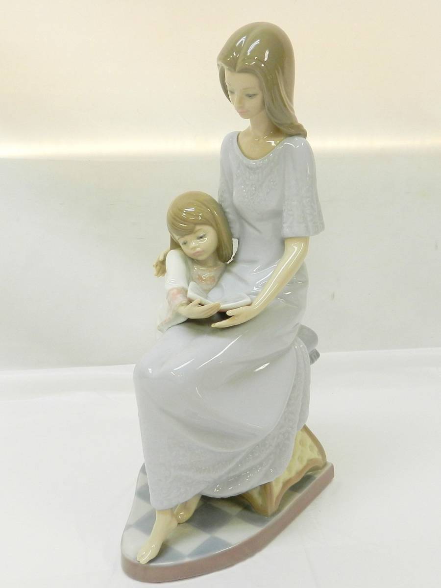 1000円スタート フィギュリン LLADRO リヤドロ 5457 おやすみ前のご本 