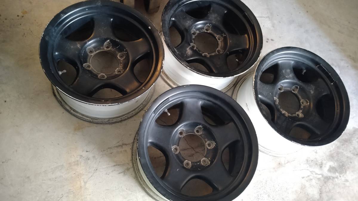 4X4ENG ブラッドレーV ブラブイ 8J-16 インセット0mm 4本 塗替 