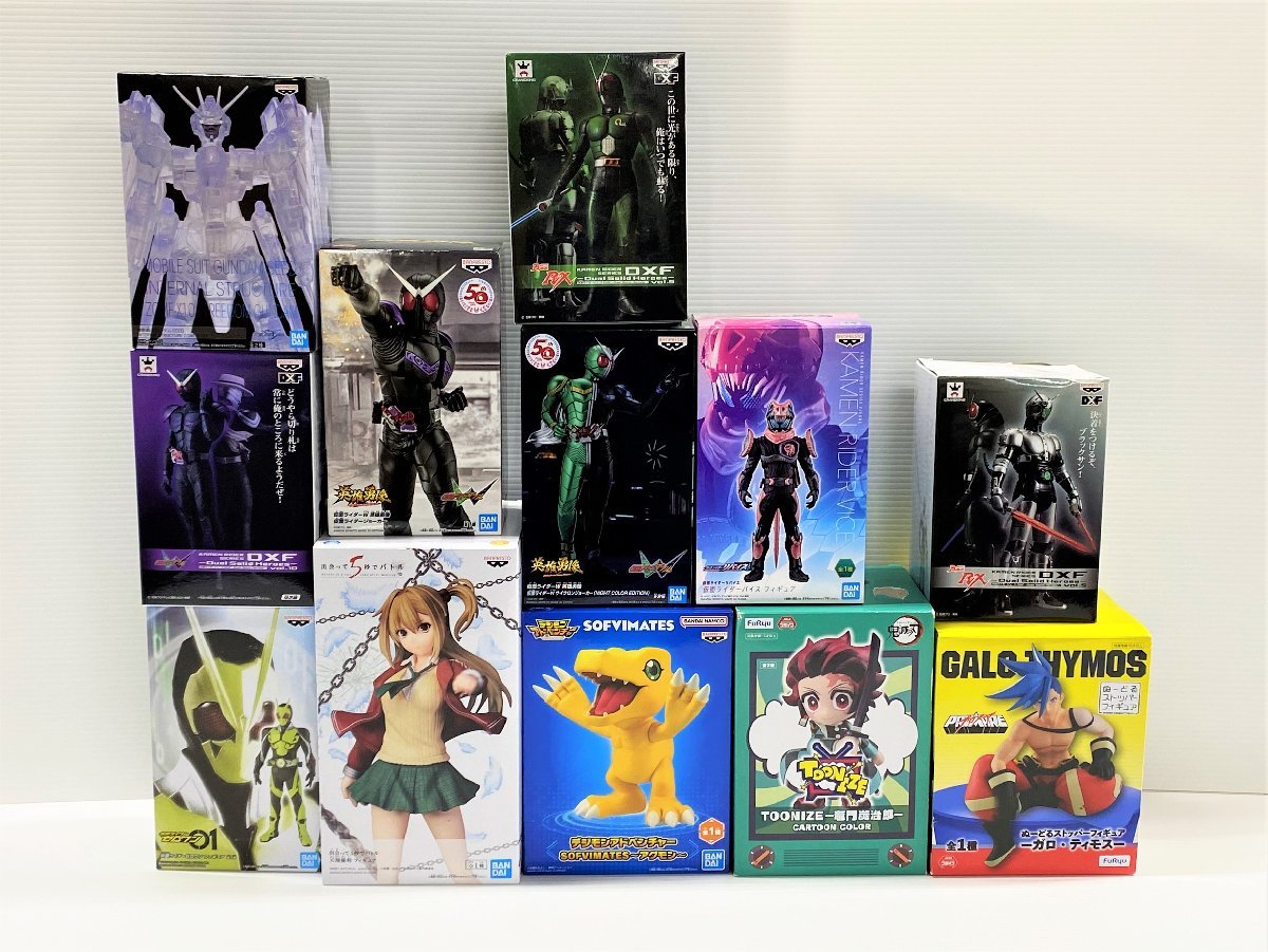 IZU【現状渡し品】仮面ライダー 他アニメキャラクター プライズ