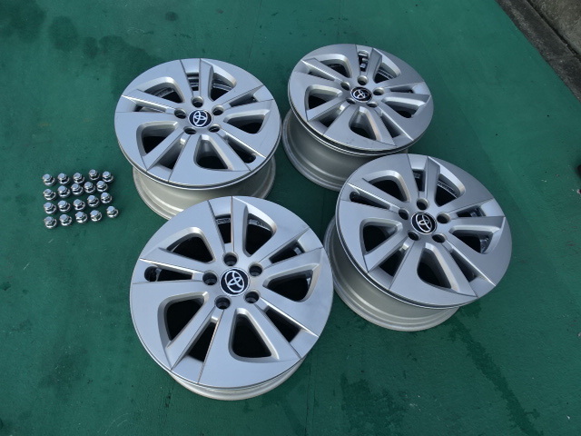 格安売り切り！トヨタ プリウス ZVW30 純正15インチアルミホイール