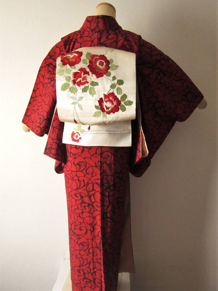 ☆紅薔薇の日本刺繍 アンティーク 腹合わせ帯 着物 大正ロマン レトロ