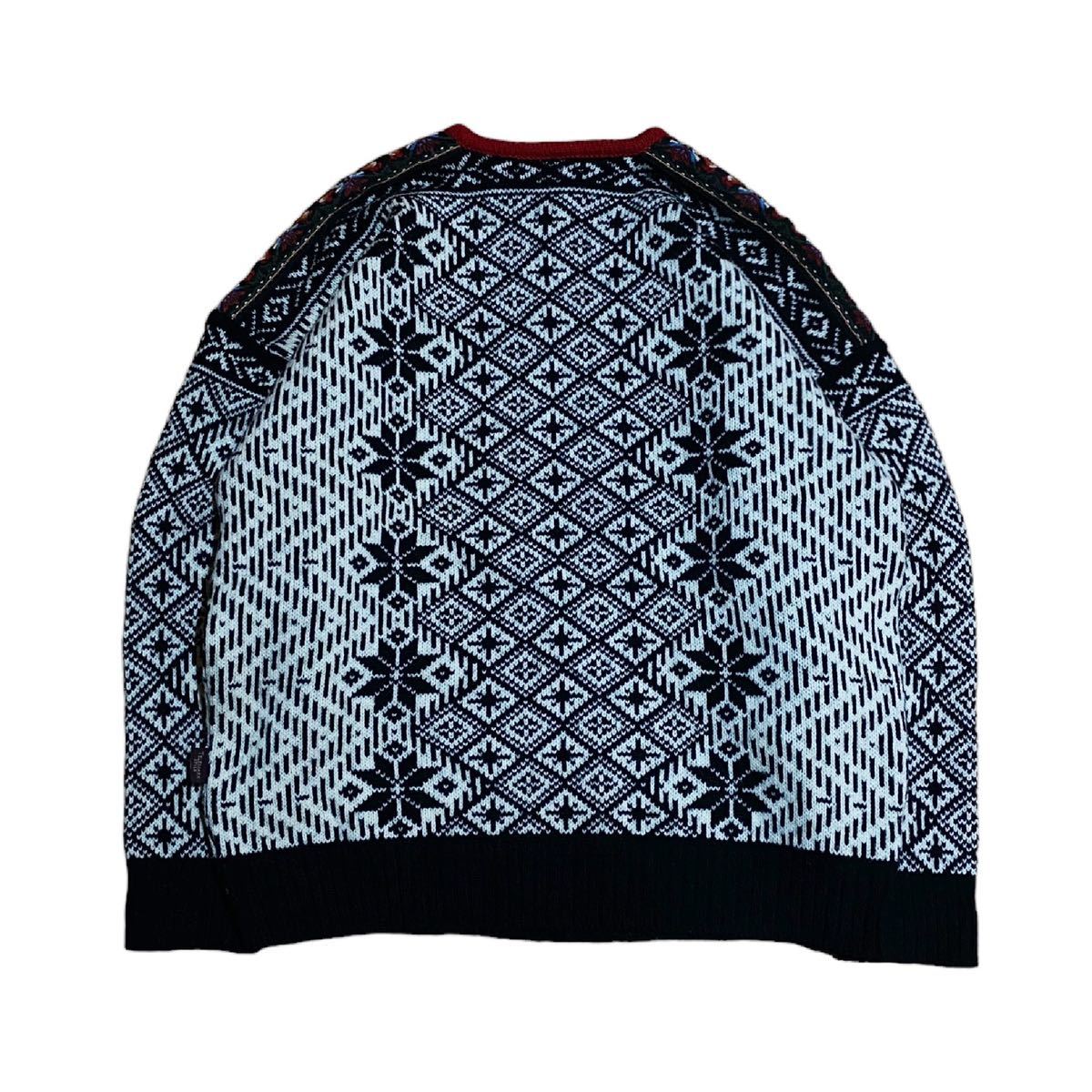 ノルウェー製 STYLE TELEMARK BY SKJAEVELAND ノルディック柄 90s vintage ウール総柄カーディガンの通販はau Telemark - ユニーク 1970&frasl;80年代テレマークのヴィンテージ手彫り壁掛け時計 ダーレオブノルウェー デッドストック ニットカーディガン