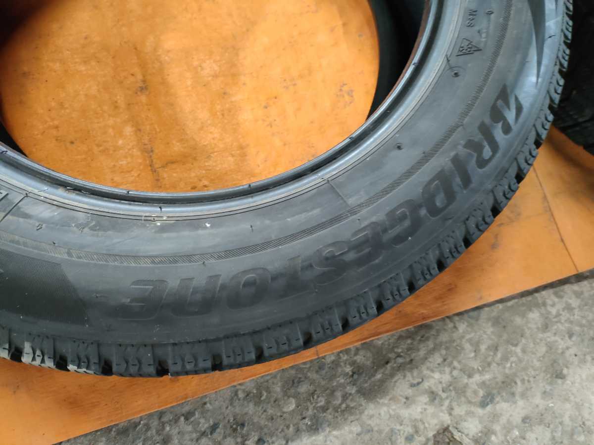 ブリジストン BLIZZAK VRX2 205/60R16 スタッドレス 4本セット VRX2