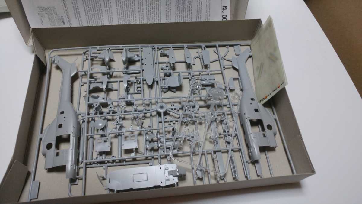 イタレリ 1/72 AS-332 スーパーピューマ　シュペルピューマ　