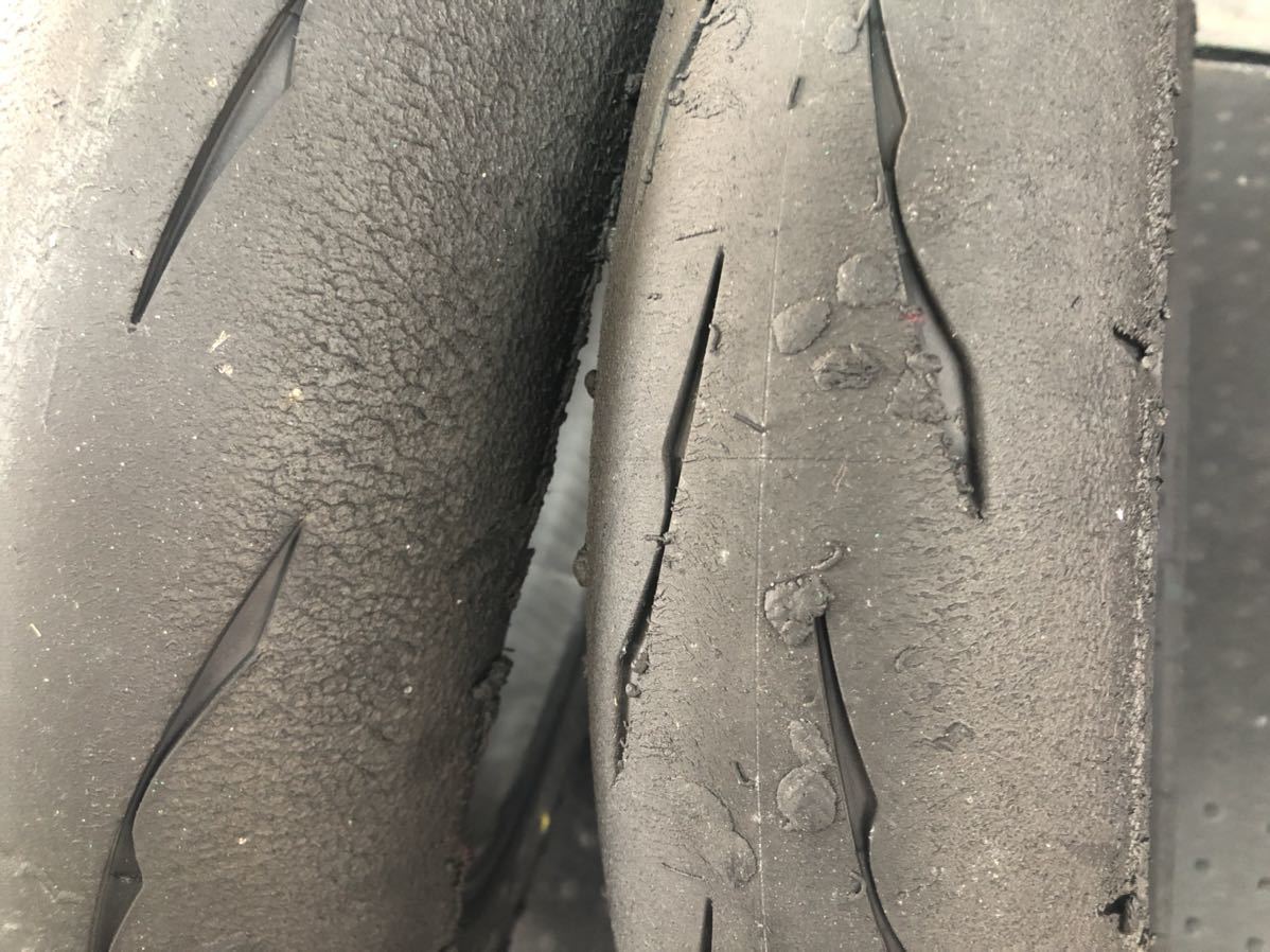 ブリヂストン ST600用 R11 前後タイヤ② 中古品