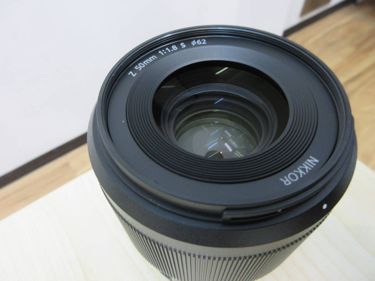 17493 中古 美品 Nikon ニコン NIKKOR Z 50mm f/1.8 S Z mount カメラ用レンズ 付属品 保証書 趣味 アウトドア 撮影 Nikon 中古 ニコン 35-70mm レンズキット公式WEBショップ #73