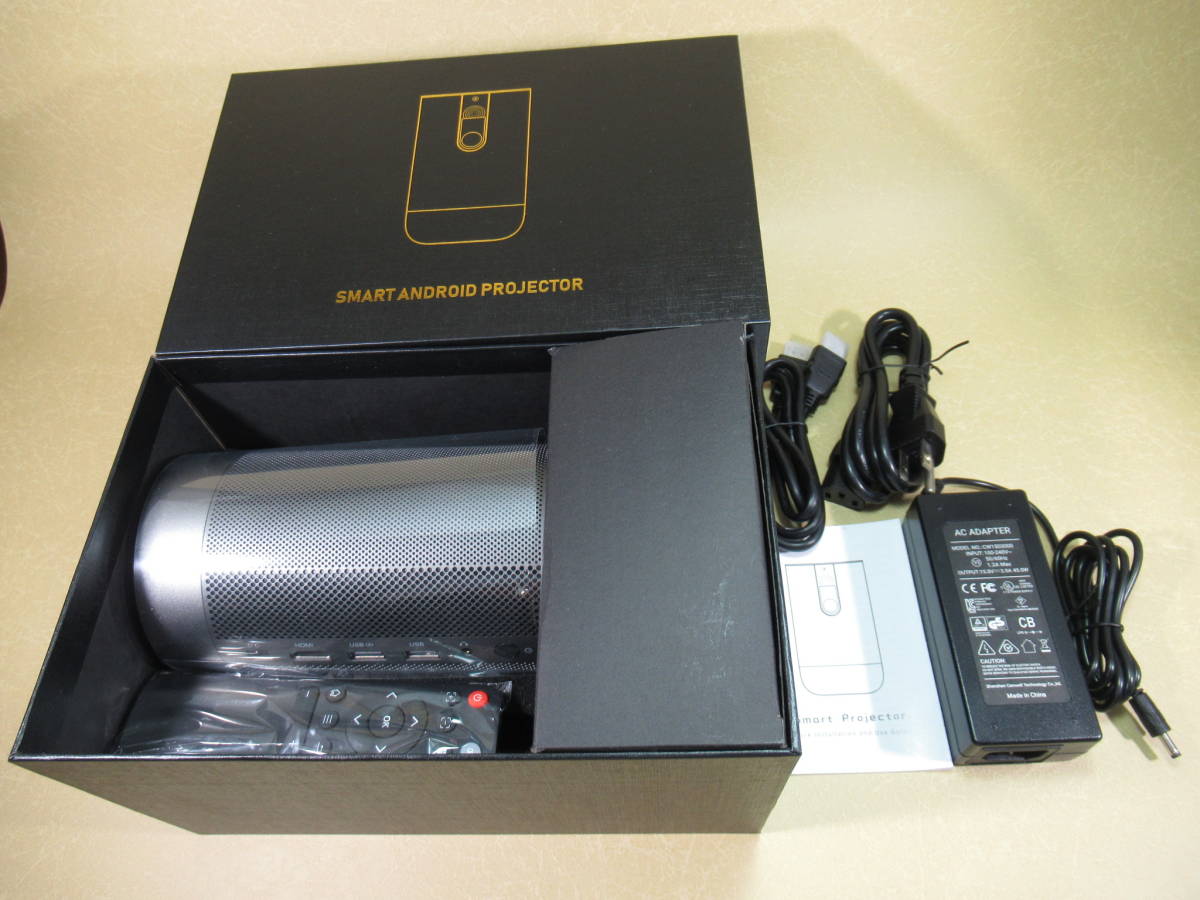 未使用！HIBIKI 響輝 ポータブルプロジェクター JPX-7557 SMART