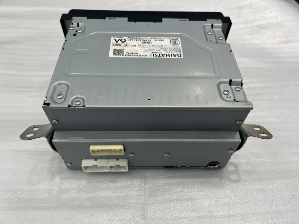 ダイハツ】 新車外し 純正 6.2インチ ディスプレイオーディオ 86180
