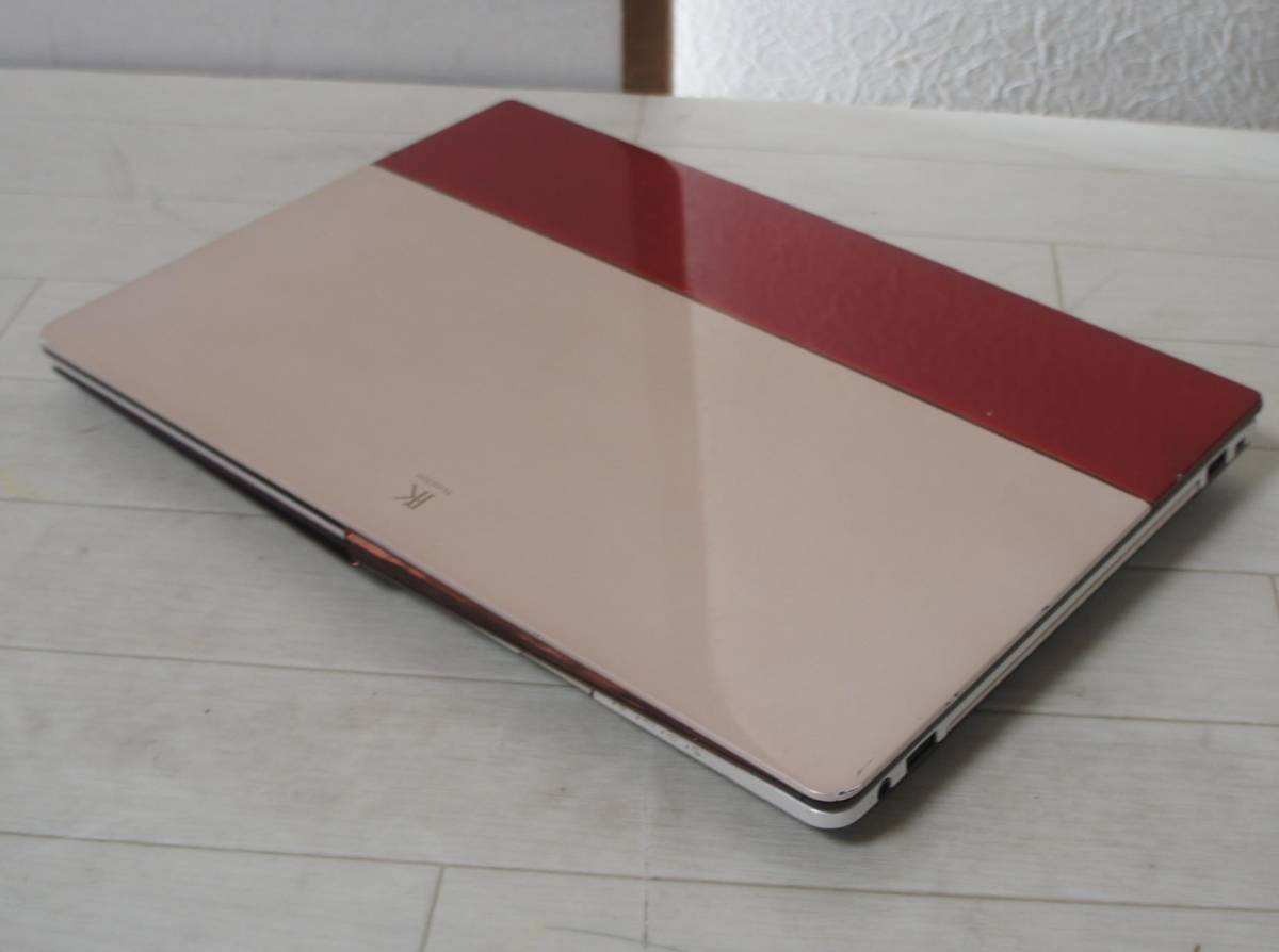 中古ノートPC LIFEBOOK CH75/R (Floral Kiss)