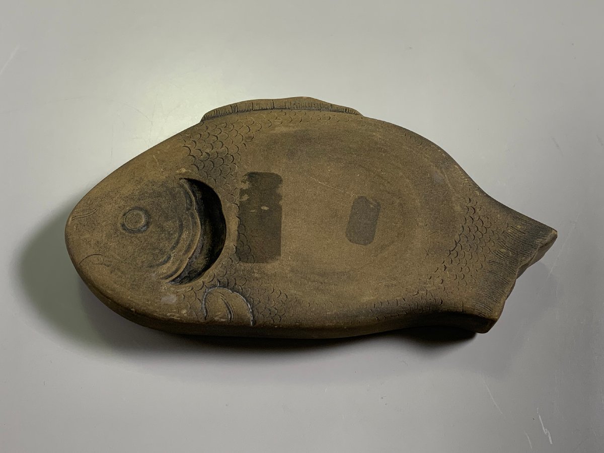 澄泥硯 新古美術 - 玄清堂 澄泥|硯⁄ｾﾞﾝ=魚善=魚黄⁄蝦頭紅|書道用品
