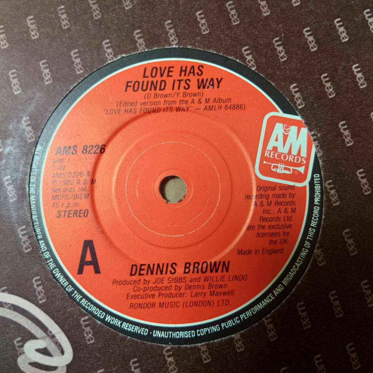  レア Dennis Brown - Love Has Found Its Way / Why Baby Why // A&M Records 7inch / Lovers(レゲエ)｜売買されたオークション情報、yahooの商品情報をアーカイブ公開 - オークファン レゲエ