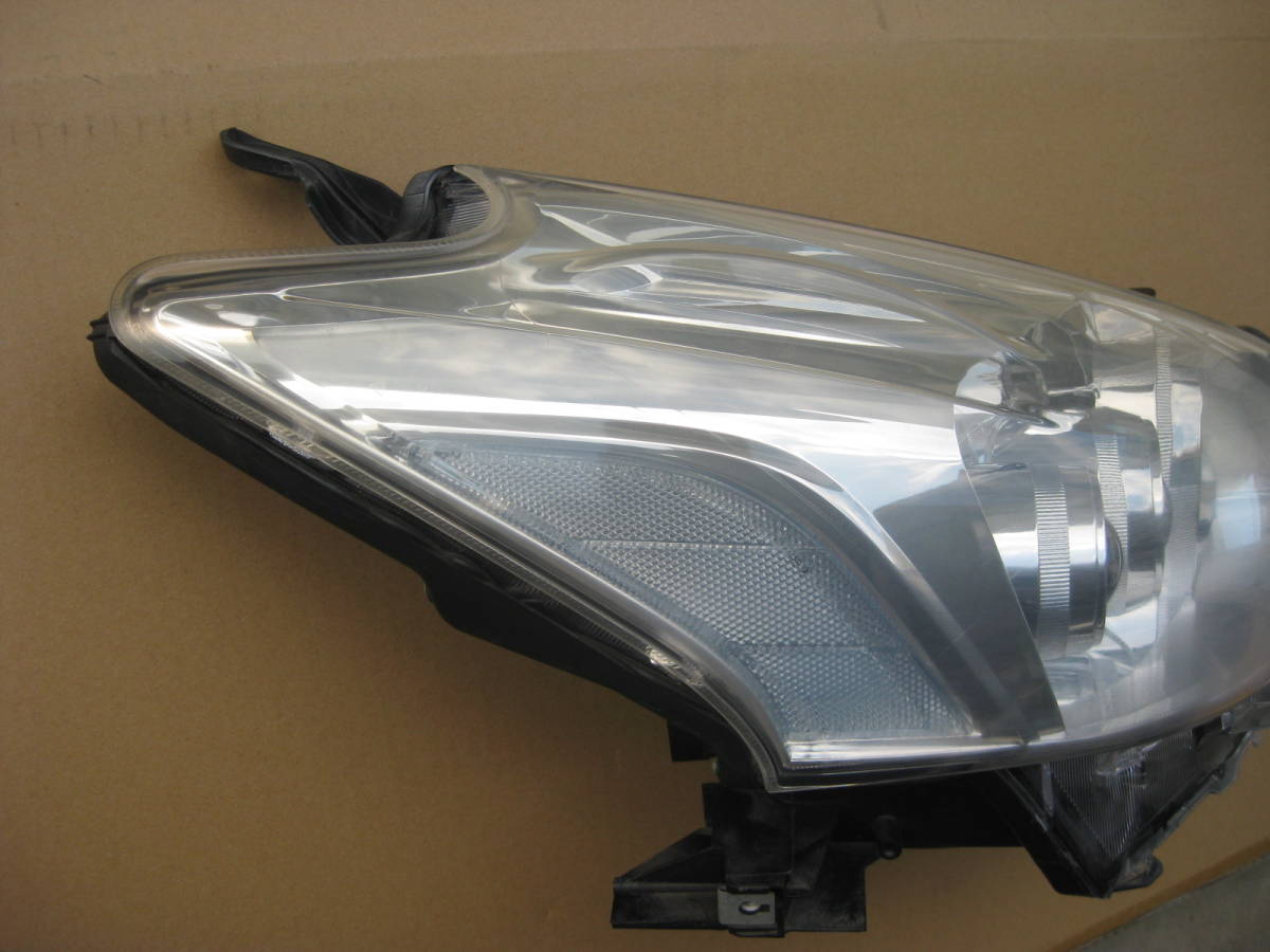 プリウスα LED 前期 右 ZVW41 ZVW40 led zvw41の通販 プリウスアルファ 