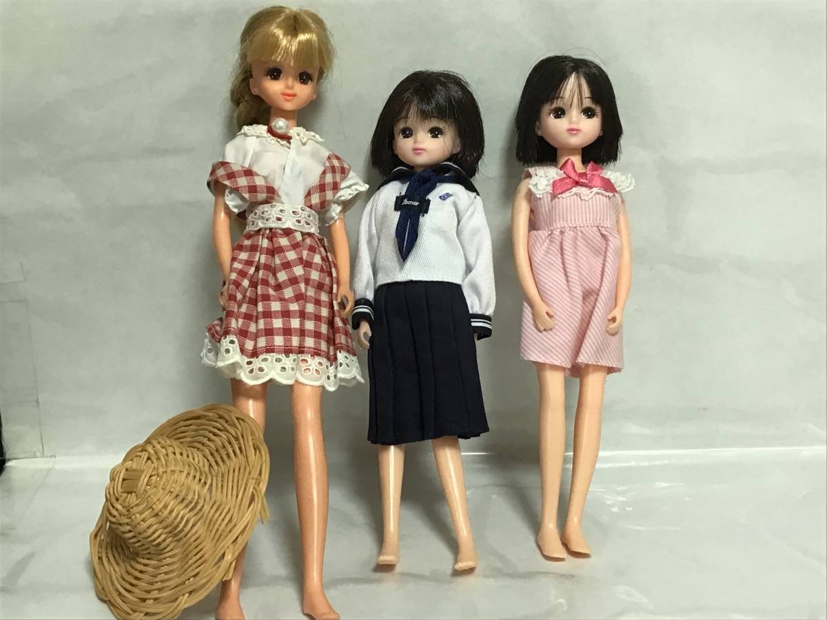 新品レア品】タカラバービー(ジェニー) 重た