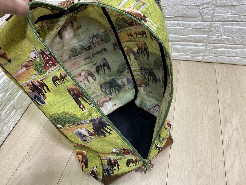 アトリエハイジ ブーツバッグアトリエハイジ 乗馬 ヘルメット 鞭 拍車