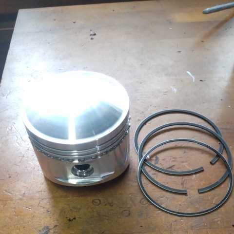 英車用　500CC サイドバルブ用　ピストン