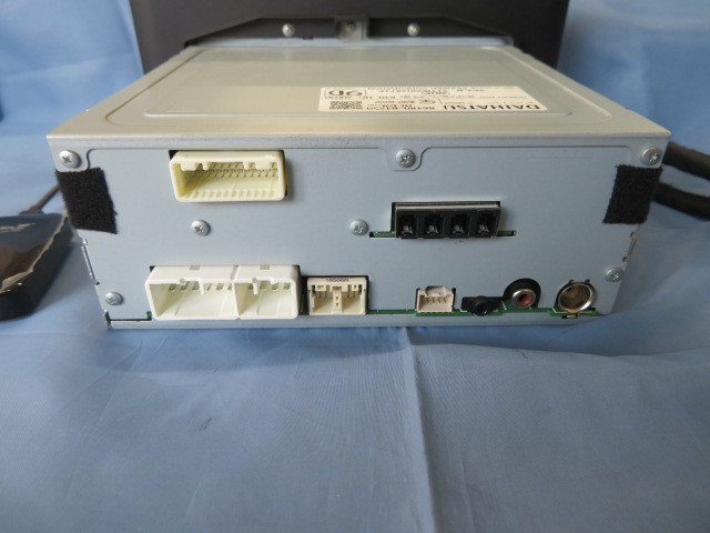 ダイハツ純正　９インチディスプレイオーディオ　美品