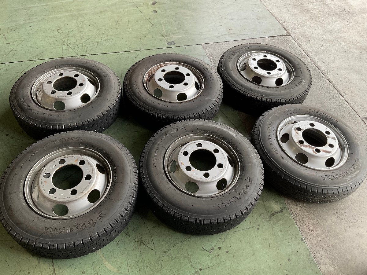 エルフ NPR85 純正 17.5インチ スチールホイール 鉄 タイヤ付き トラック カバー 6本 32692 6X058 YB133
