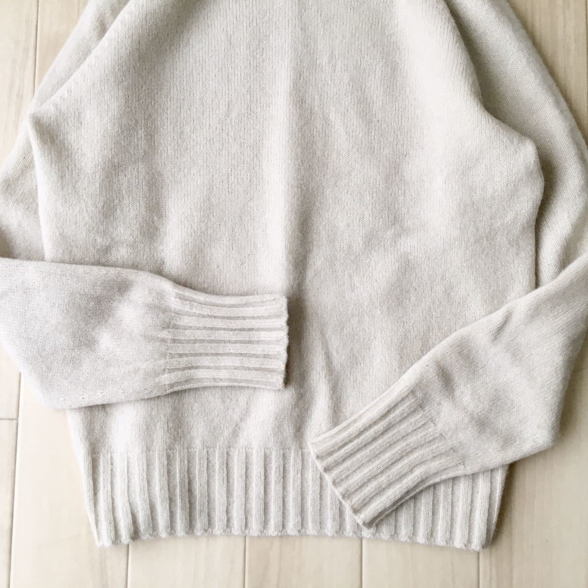 マーガレットハウエル カシミヤ リブ タートル ハイネックニット