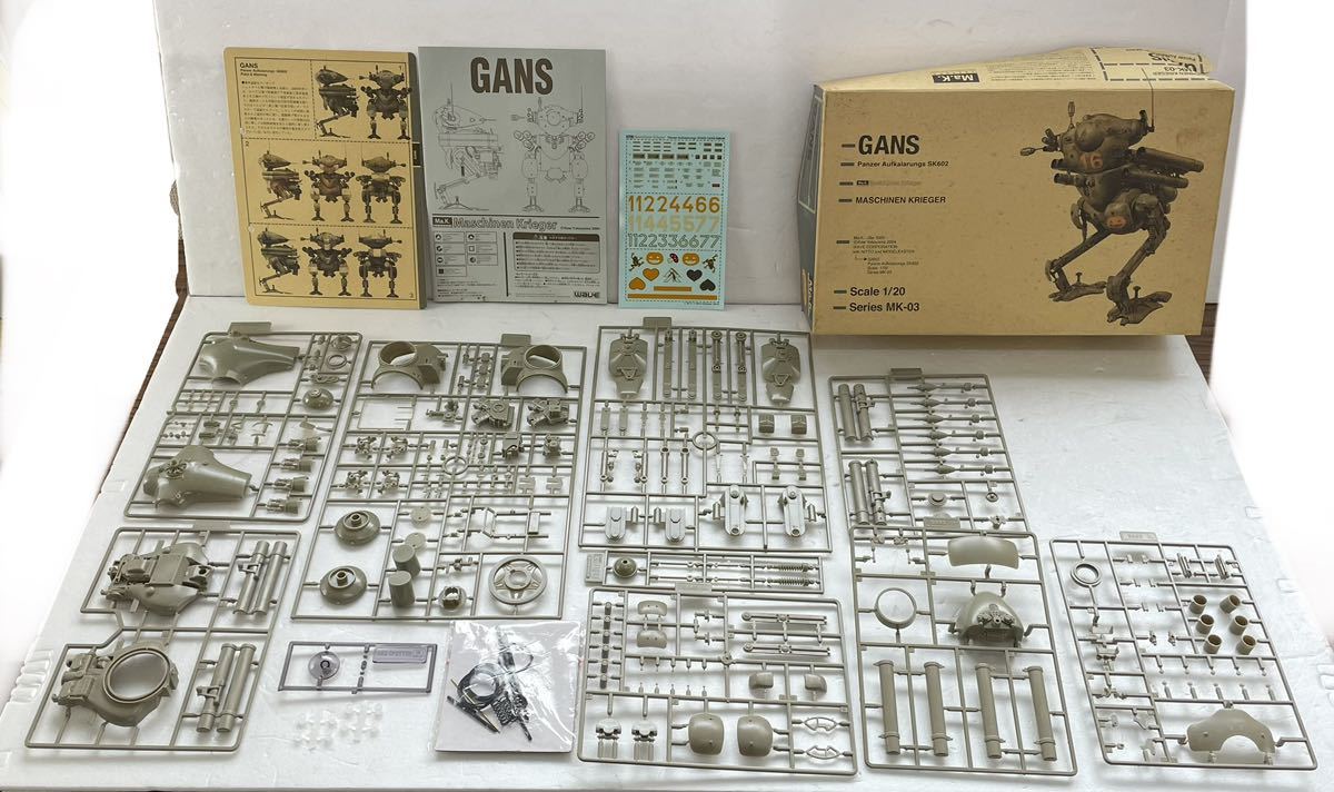 マシーネンクリーガー 陸戦GANS 1&frasl;20 プラモデル マシーネンクリーガー』無人陸戦用兵器「陸戦ガンス」が1&frasl;35スケールで Ma.K.（マシーネンクリーガー）』に登場する陸戦ガンスがARTPLAで1&frasl;35 WAVE 陸戦 MK-046 wave Ma.K. ARTPLA 陸戦ガンス ウェーブ | プラモデル｜ホビーサーチ