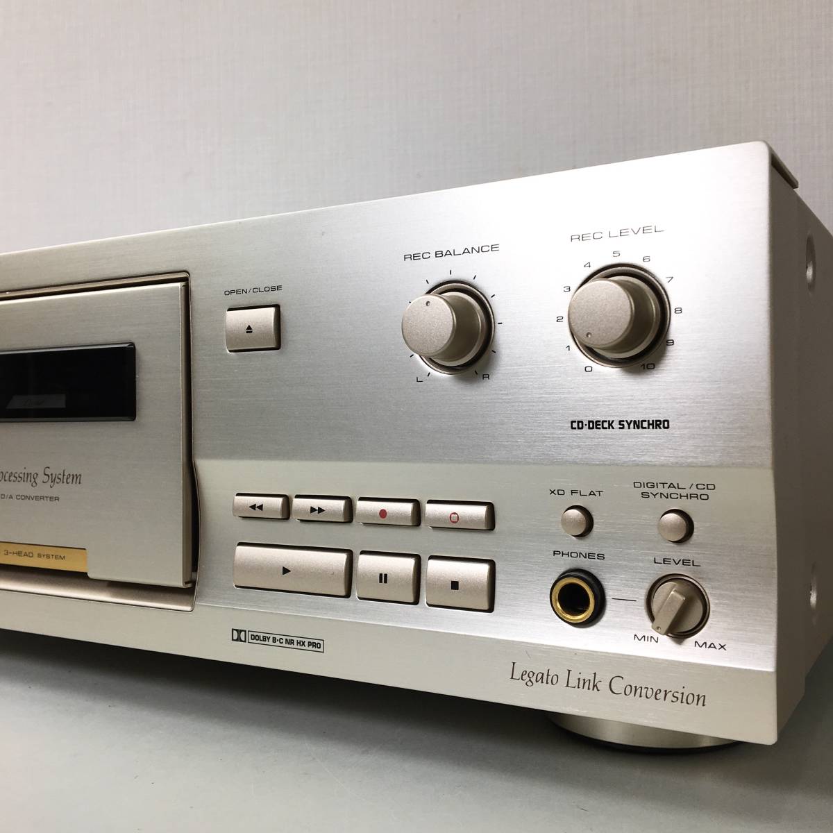 動作品】 Pioneer T-D7 3ヘッドカセットデッキ 低ノイズ デジタル