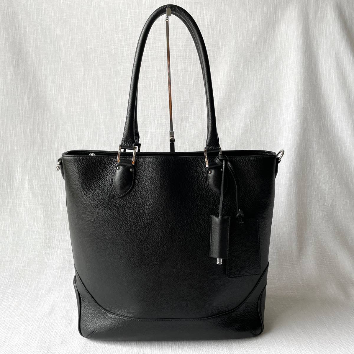 100%新品，限定SALE 1円〜 PELLE MORBIDA ペッレモルビダ メイデンヴォヤージュ MB046-縦型 レザートートバッグ 肩掛け ビジネス A4/PC収納 ブラック 黒(トートバッグ)｜売買されたオークション情報、yahooの商品情報を トートバッグ