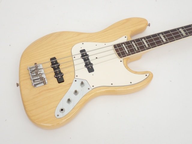 Fender USA エレキベース American Vintage 