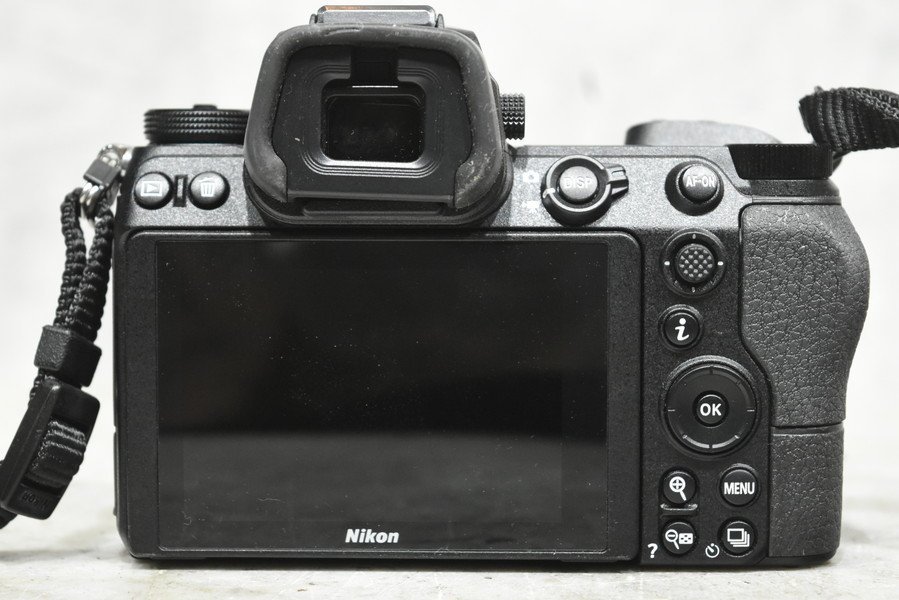 送料無料!!】☆ Nikon Z7 ボディ ニコン ミラーレス一眼 カメラ ☆ Z7